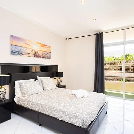 Home2book Cute With Pool, Callao Salvaje Апартаменты